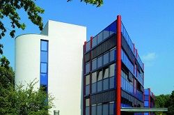 Das Institut für angewandte Telemedizin in der Wielandstr. 28a in Bad Oeynhausen ist eine Einrichtung des Herz- und Diabeteszentrum NRW (HDZ NRW), Bad Oeynhausen  (Foto: HDZ NRW).
