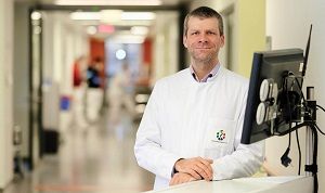 Lymphknoten-Experte: Prof. Dr. Bastian von Tresckow  UDE/Frank Preuß